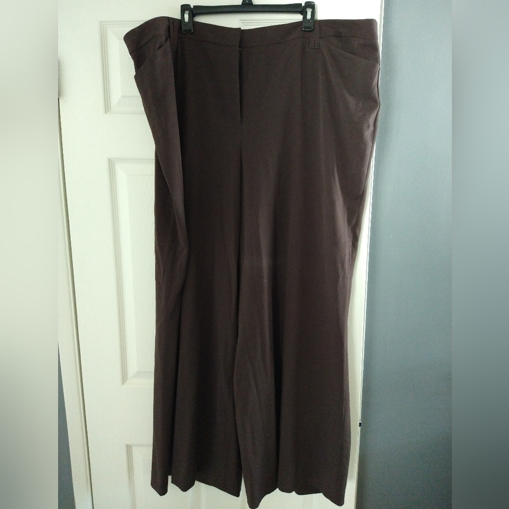 Lane Bryant brown sz 28 trousers